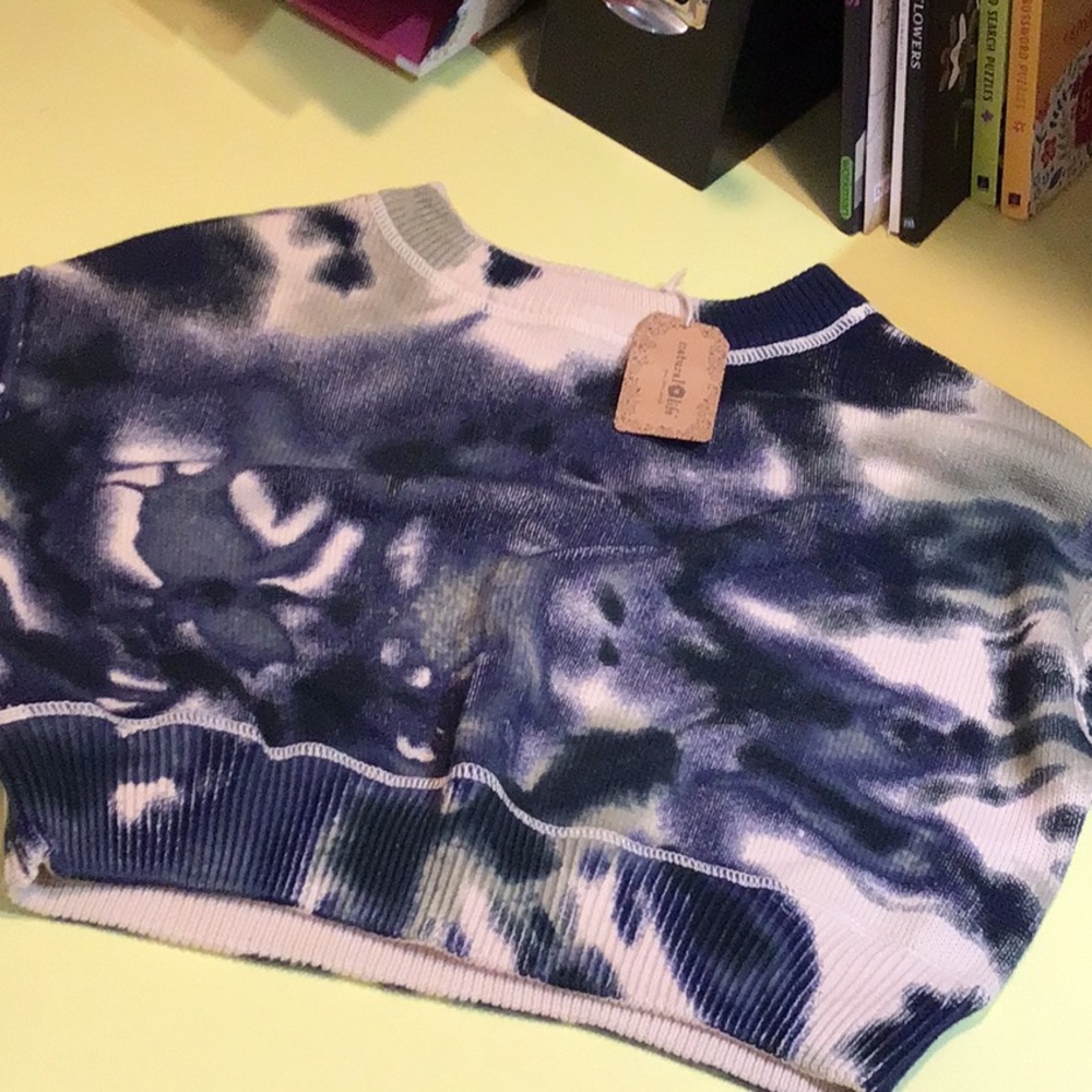 Natural Life Cropped Tie Dye Sweatshirt